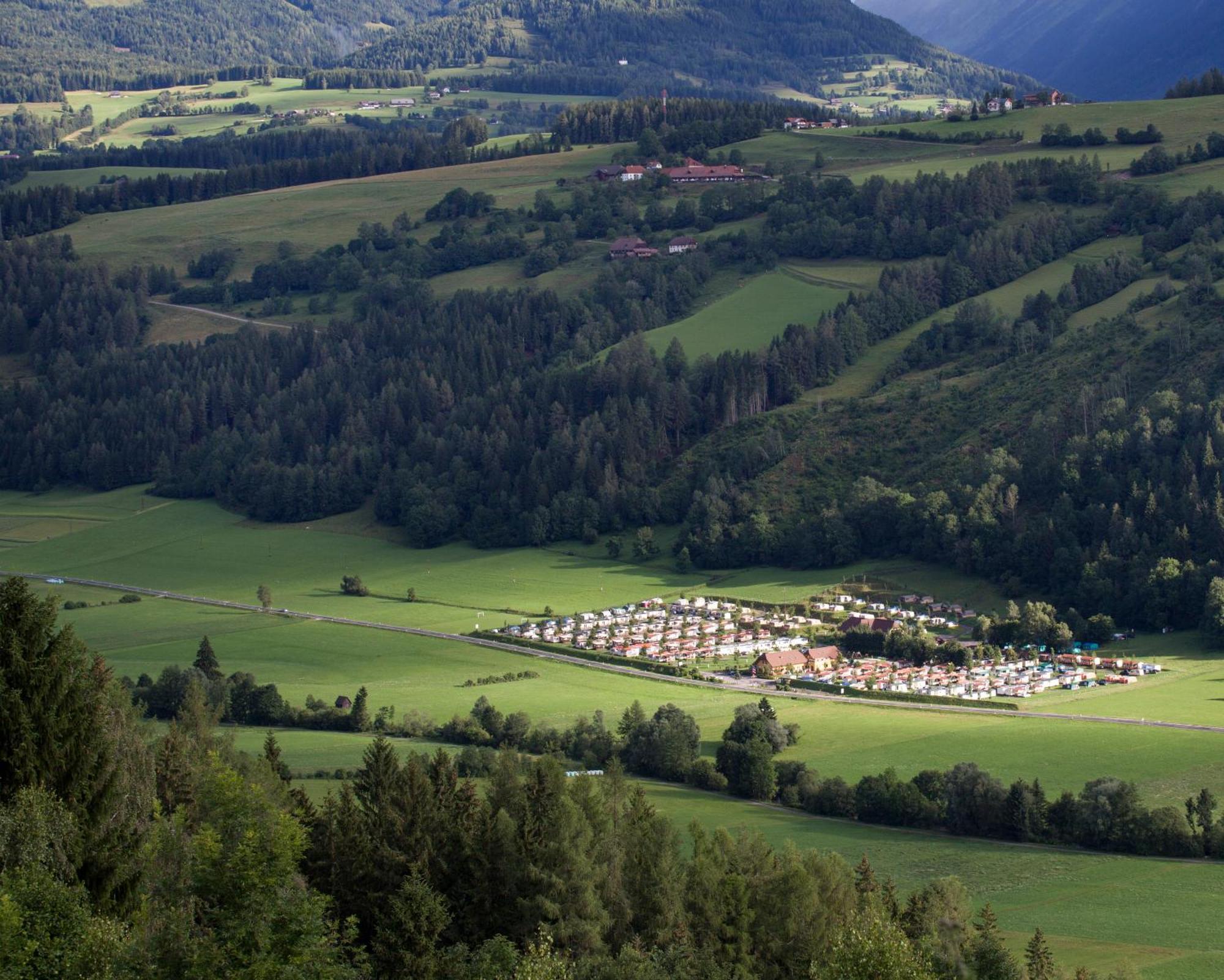 Albatross Mobile Homes On Camping Bella Austria Санкт-Петер-ам-Каммерсберг Экстерьер фото